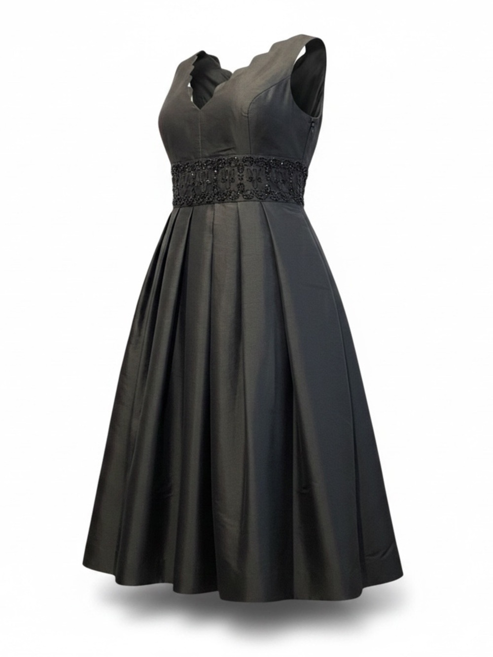 Elegant Black Anne Klein Silk Taffeta Sleeveless low cut black dress